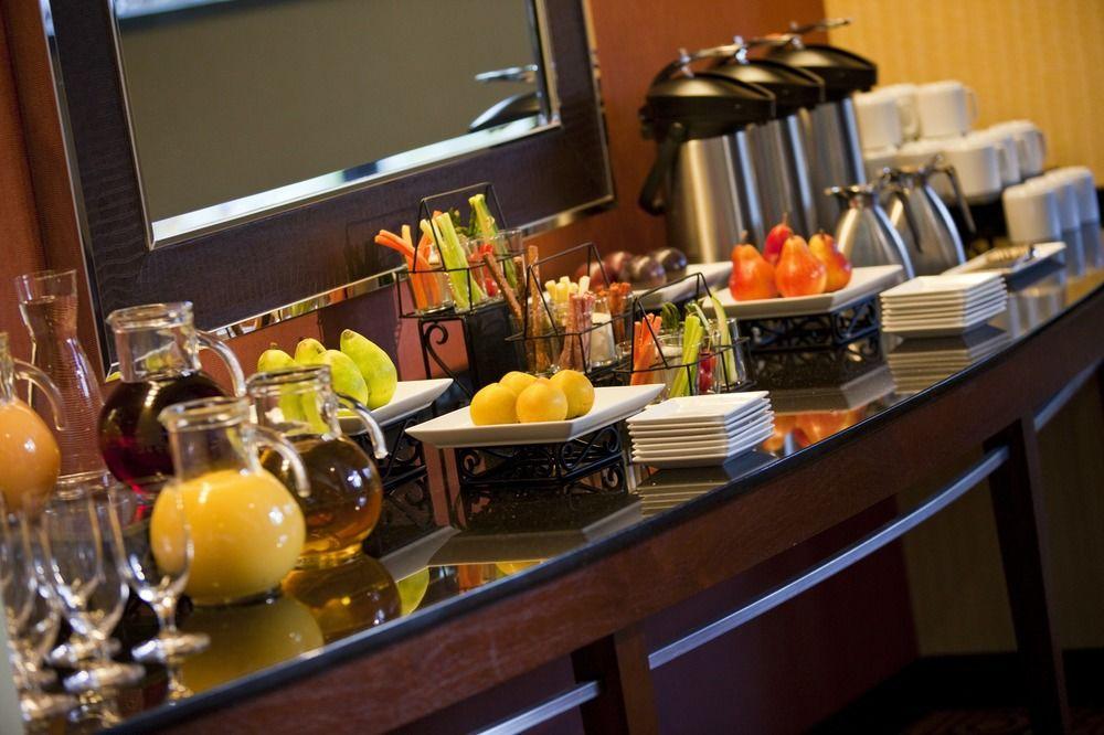 Embassy Suites By Hilton Bethesda Washington Dc Esterno foto
