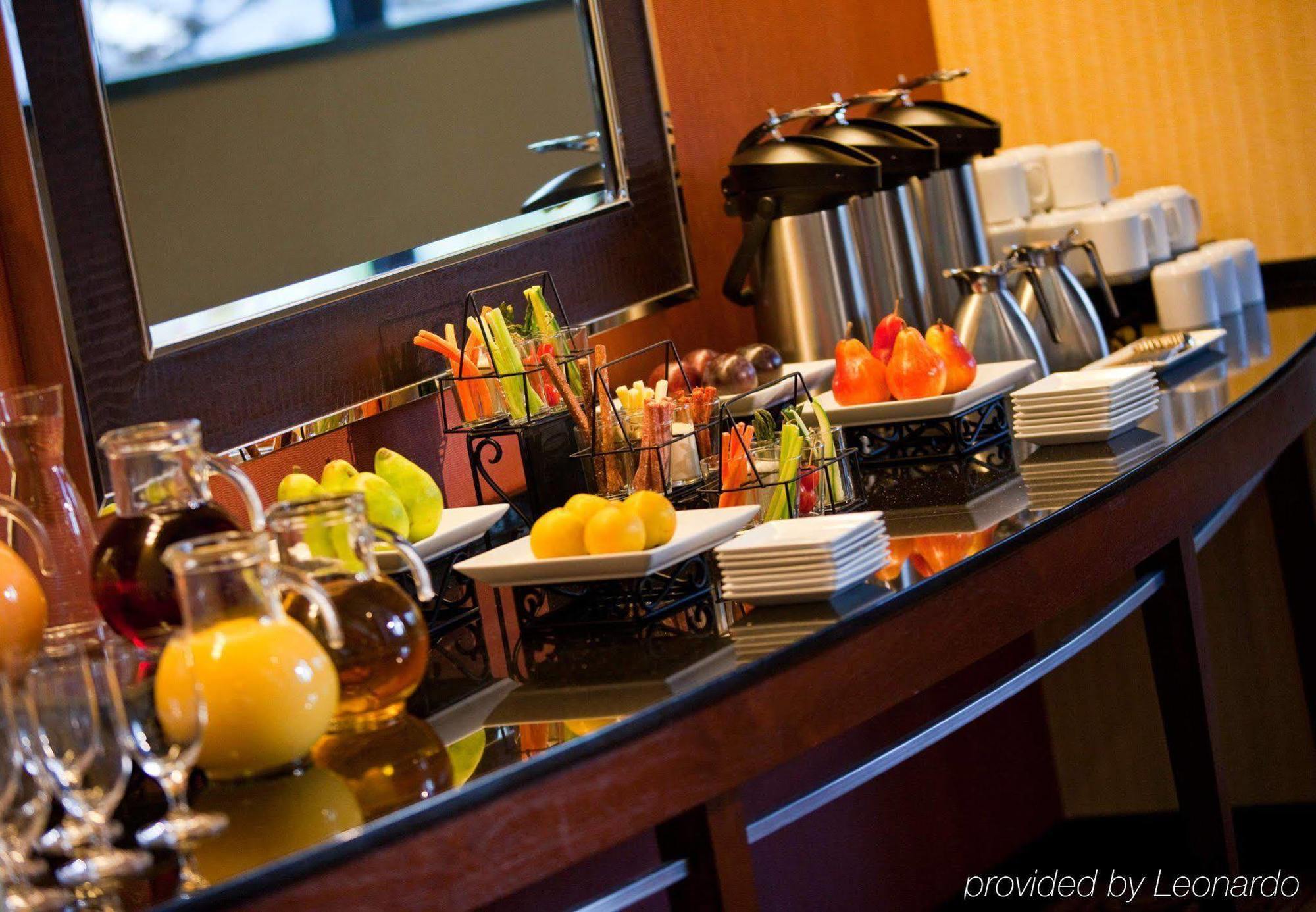Embassy Suites By Hilton Bethesda Washington Dc Esterno foto